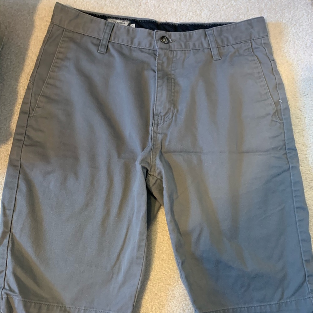 Volcom grey shorts